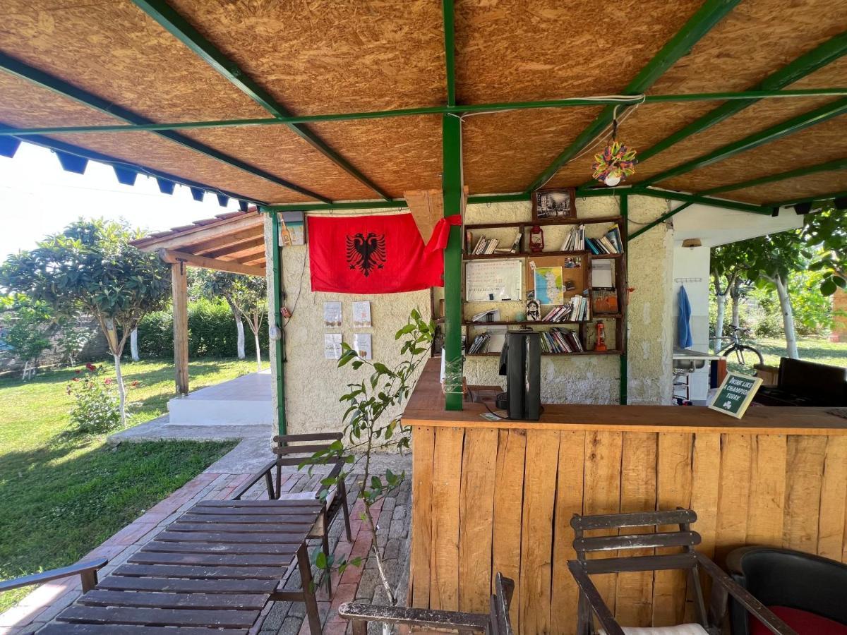Elbasan Backpacker Hostel Exteriör bild