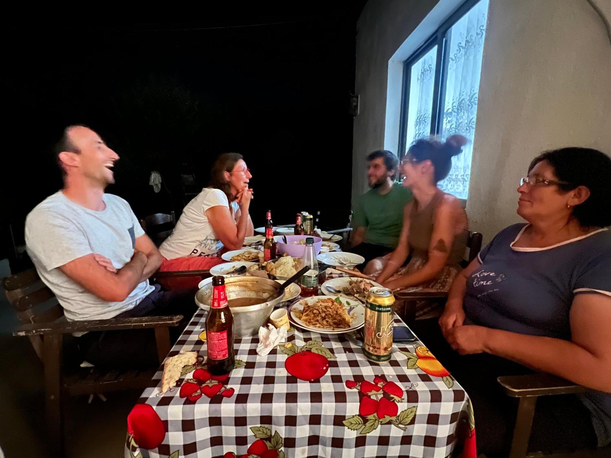 Elbasan Backpacker Hostel Exteriör bild