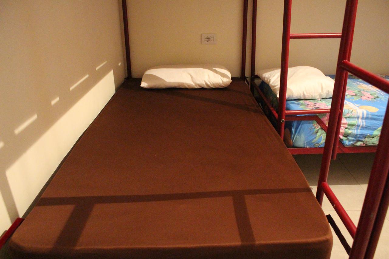 Elbasan Backpacker Hostel Exteriör bild