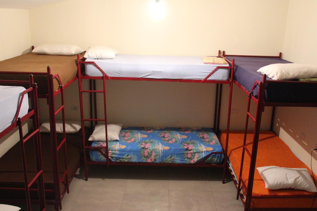 Elbasan Backpacker Hostel Exteriör bild