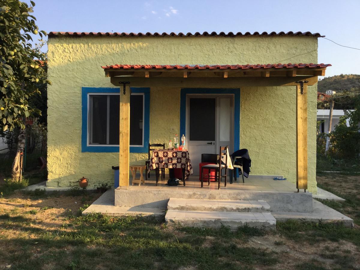 Elbasan Backpacker Hostel Exteriör bild