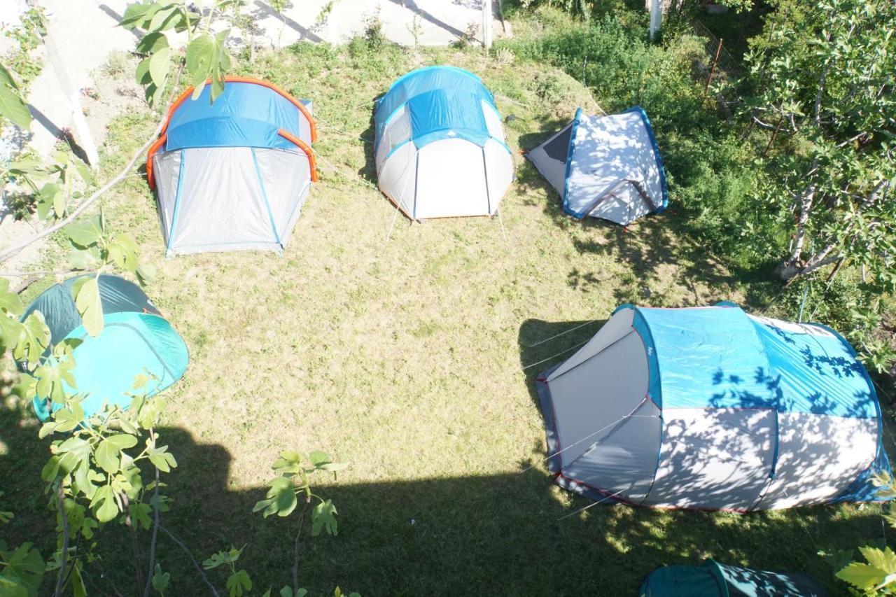 Elbasan Backpacker Hostel Exteriör bild
